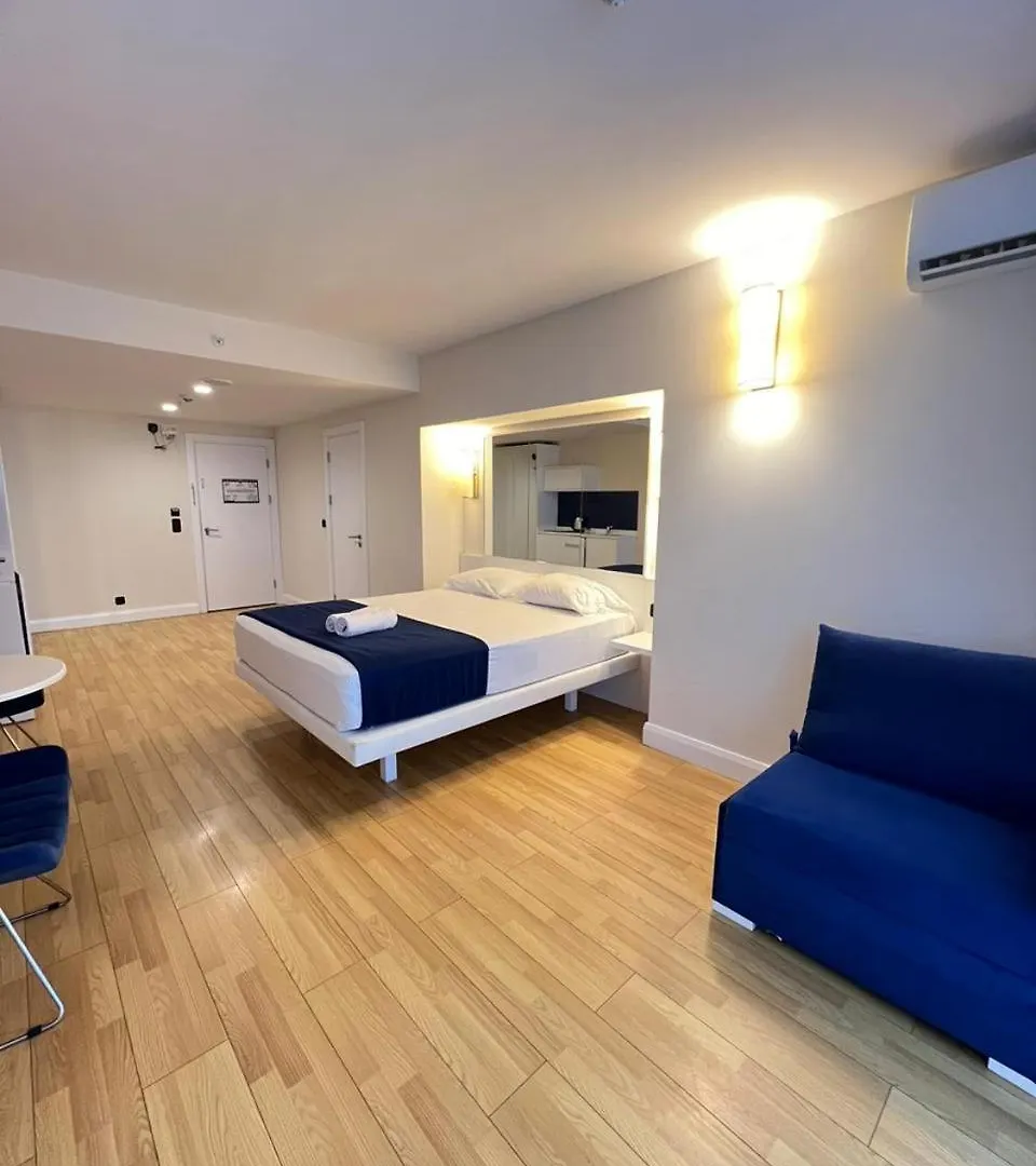 Aparthotel Seasonal- Апартаменты Студия С Видом На Море В Комплексе - Orbi City N1 Batumi