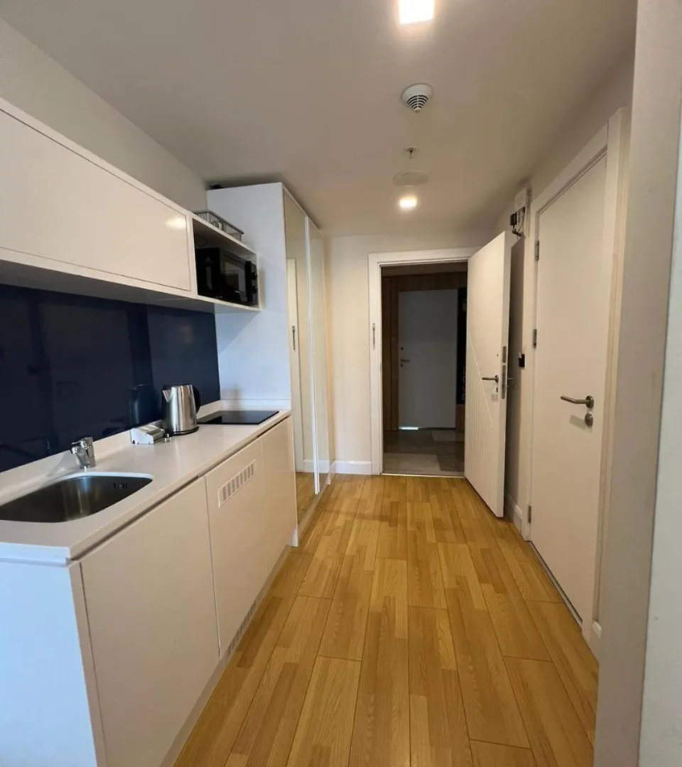 Aparthotel Seasonal- Апартаменты Студия С Видом На Море В Комплексе - Orbi City N1 Batumi