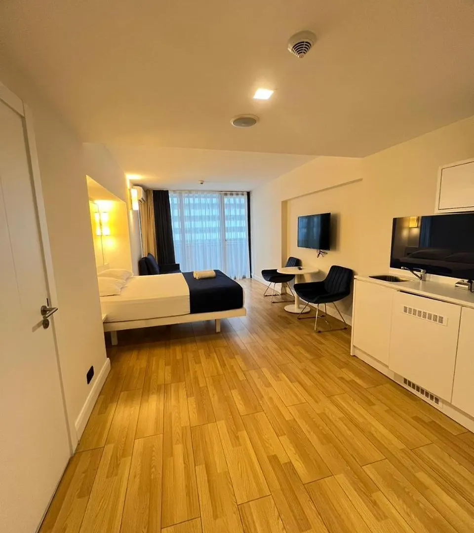 Seasonal- Апартаменты Студия С Видом На Море В Комплексе - Orbi City N1 Batumi 0*,  Georgia